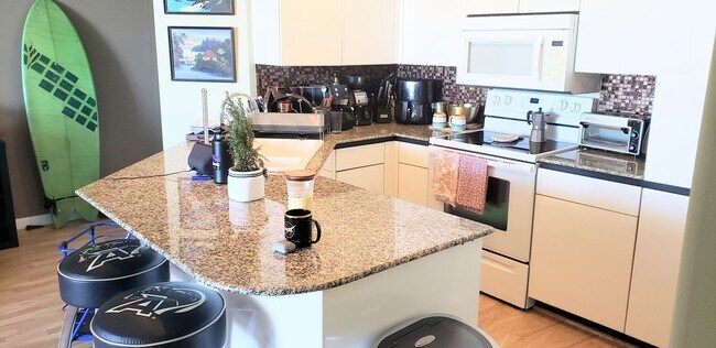 Foto del edificio - Honolulu Park Place Penthouse 1 Bedroom 1 ...