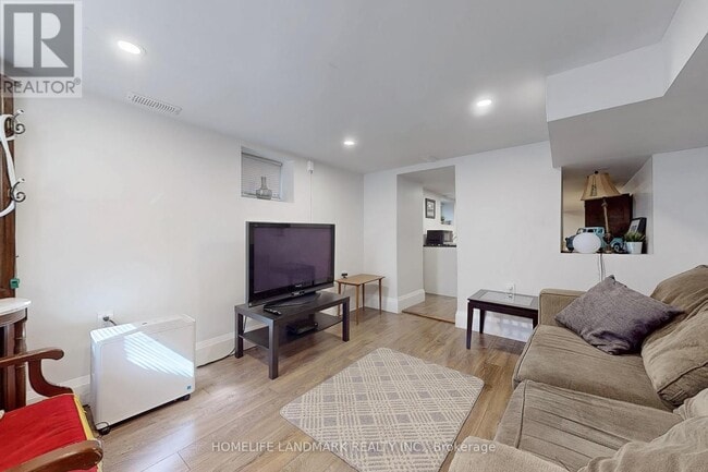 Building Photo - 232 Laughton Ave