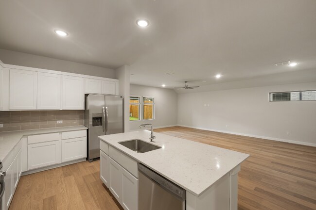 Foto del edificio - 1010 Honeydew Ln