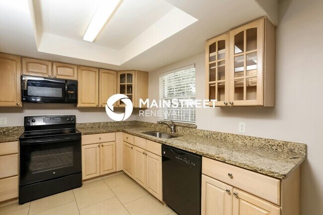 Foto del edificio - 3 Bedroom Pet-Friendly Home in Eustis, FL ...