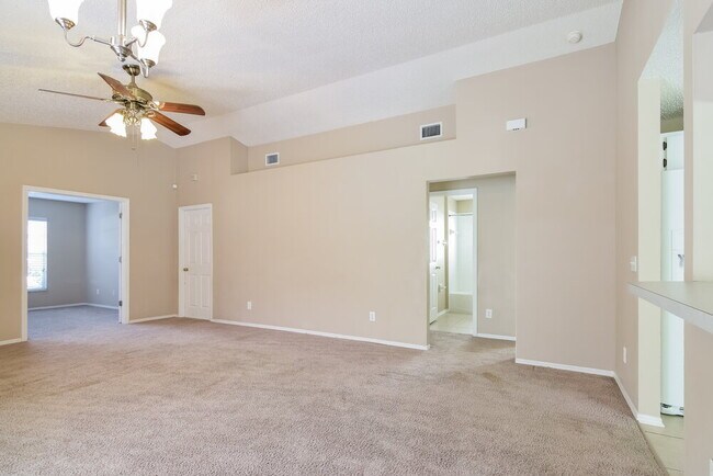Building Photo - 8713 Morrison Oaks Ct