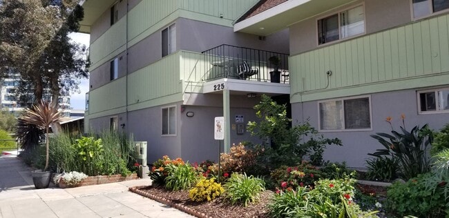 Interior Photo - Redwood Terrace