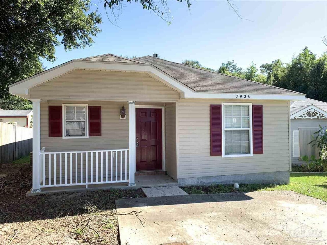 Primary Photo - 7926 Heirloom Dr