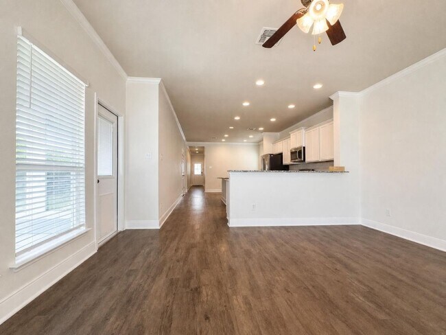 Building Photo - 7506 Copper Creek Trail