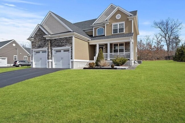 Building Photo - 172 Downing Dr