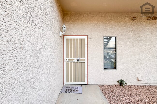 Foto del edificio - 2Bed/2Bath Furnished Ground Floor Apartment at University/Sossaman! Move-In Ready on 11/05/2026!