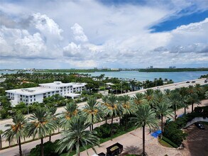 Building Photo - 10275 Collins Ave