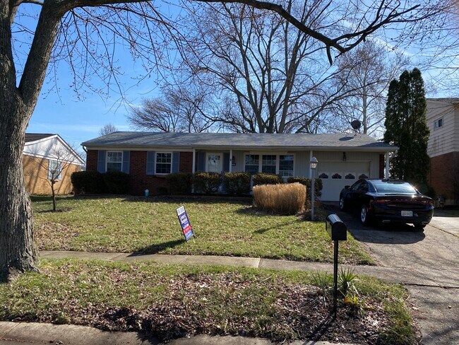 front - 1582 Turquoise Dr