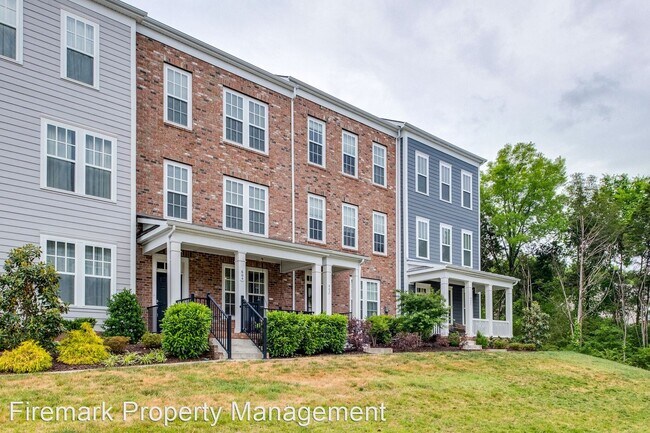Foto del edificio - 3 br, 3.5 bath House - 604 Heck Lane