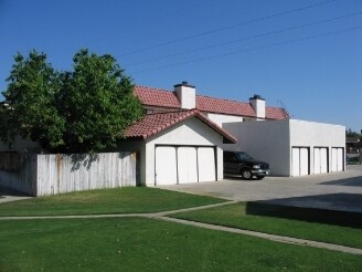 Primary Photo - 6005 Fairfax Rd