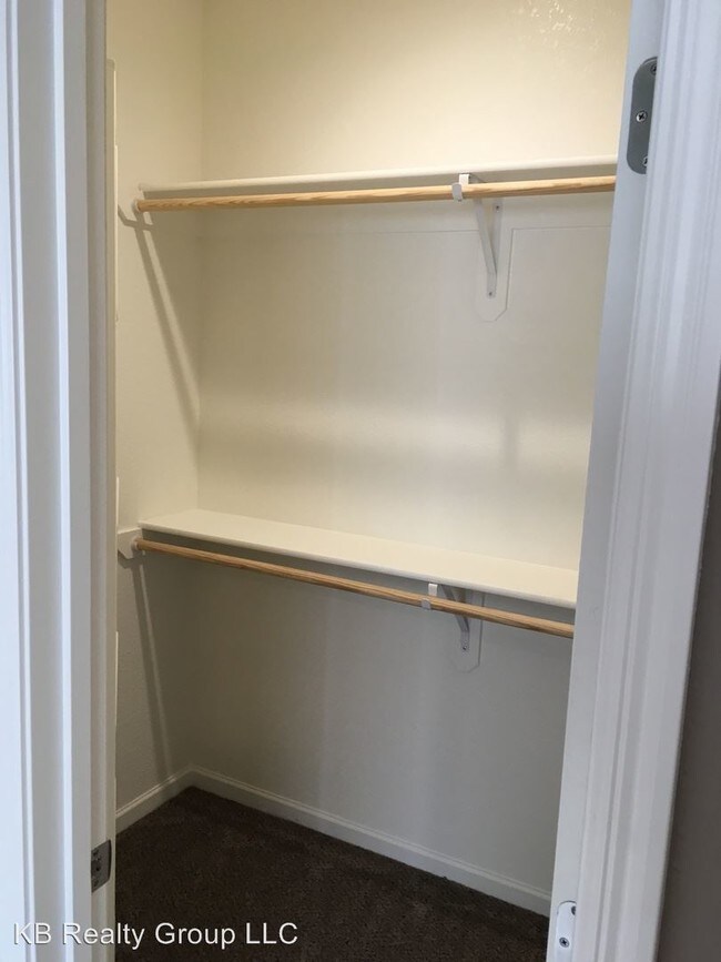 Foto del edificio - 1309-1311 S Kaydeen Ct