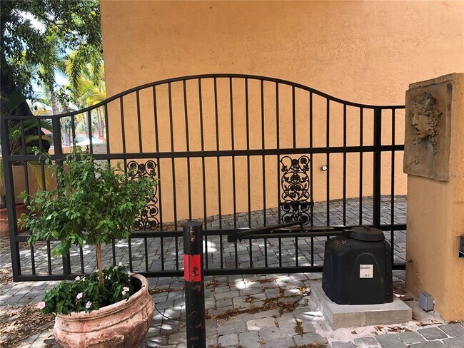 Foto del edificio - 2903 Hansen Manor Ln