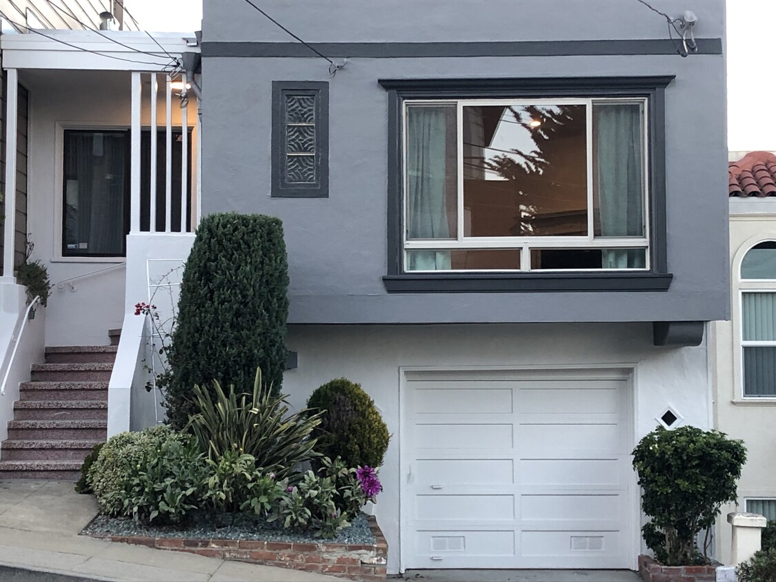 Foto principal - 762 27th St