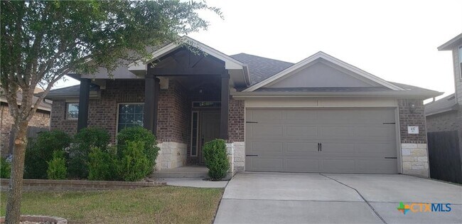 Building Photo - 117 Sawtooth Dr