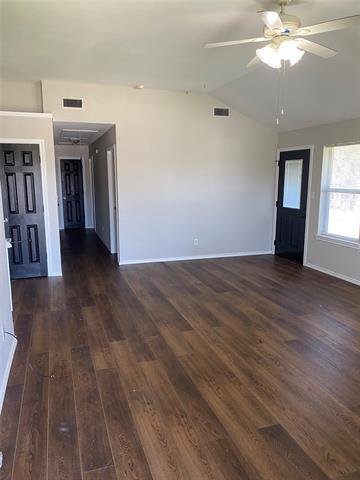 Foto del edificio - 1701 W Doyle St