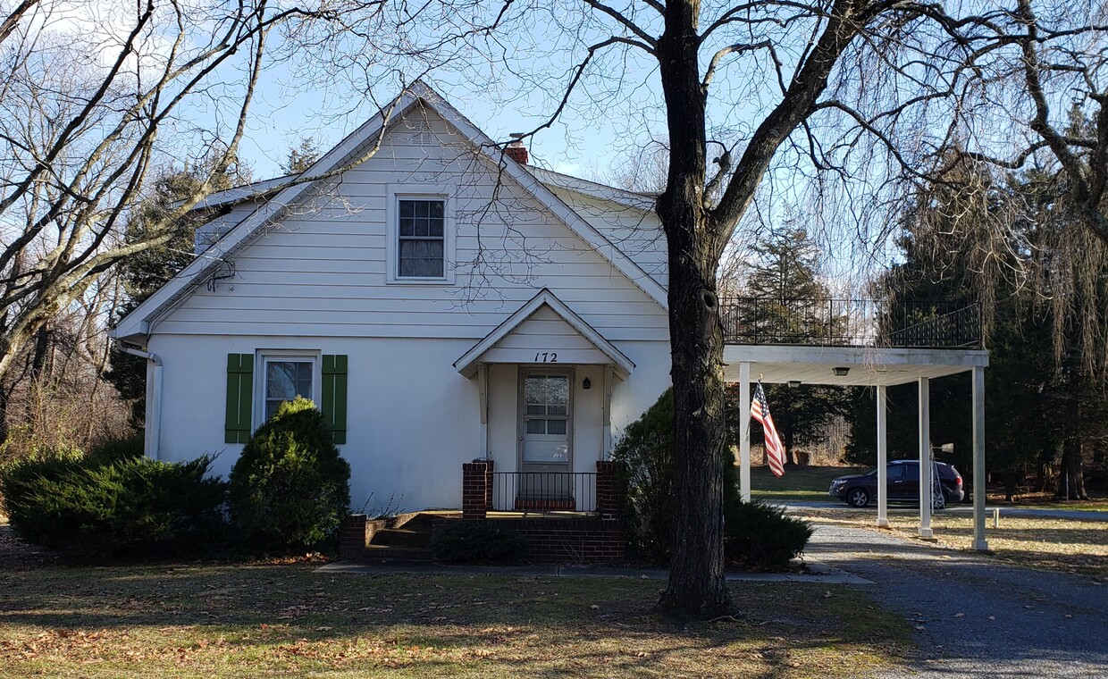 172 Stewart Rd, Pilesgrove, NJ 08098 Apartments in Pilesgrove, NJ