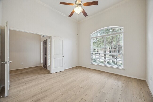 Foto del edificio - 10914 Visconti Ct