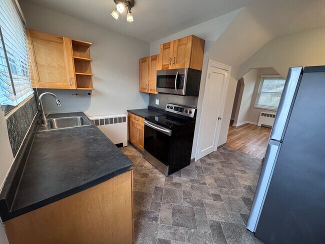 Foto del edificio - Charming Brick Home in Emmaus