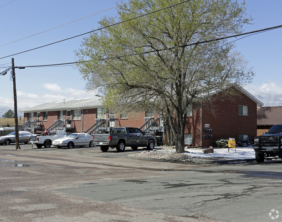 Primary Photo - 111 E Taylor St
