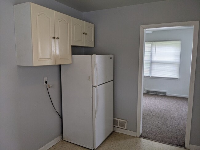 Foto del edificio - Available August 2026! 2 bedroom, 1 bath single-family home on corner lot