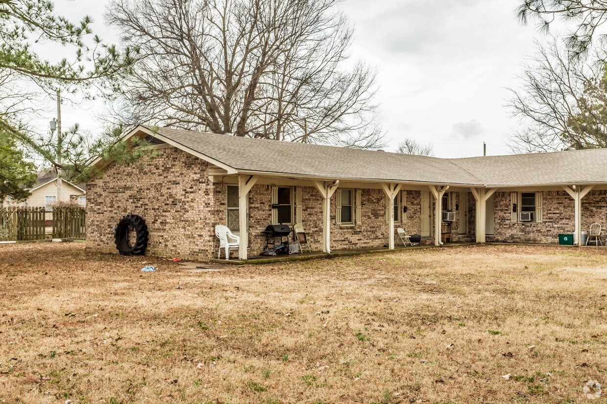 Building Photo - 3805 Griffin St