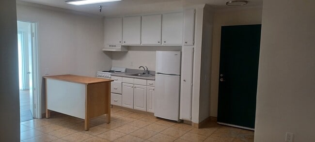 Building Photo - Hillcrest Regency 55+ Community