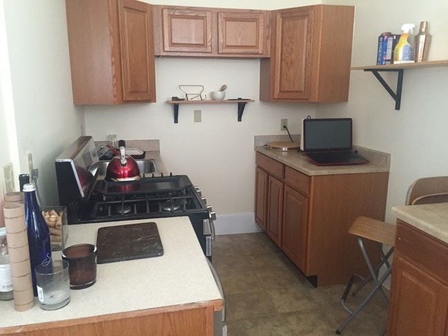 Interior Photo - Platos Court on Whitney