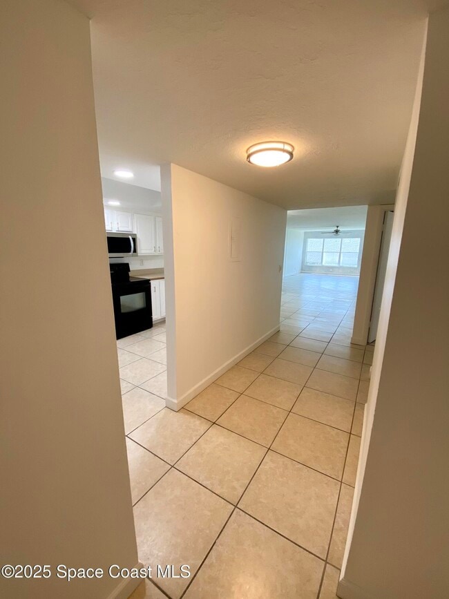 Foto del edificio - 325 Tangle Run Blvd