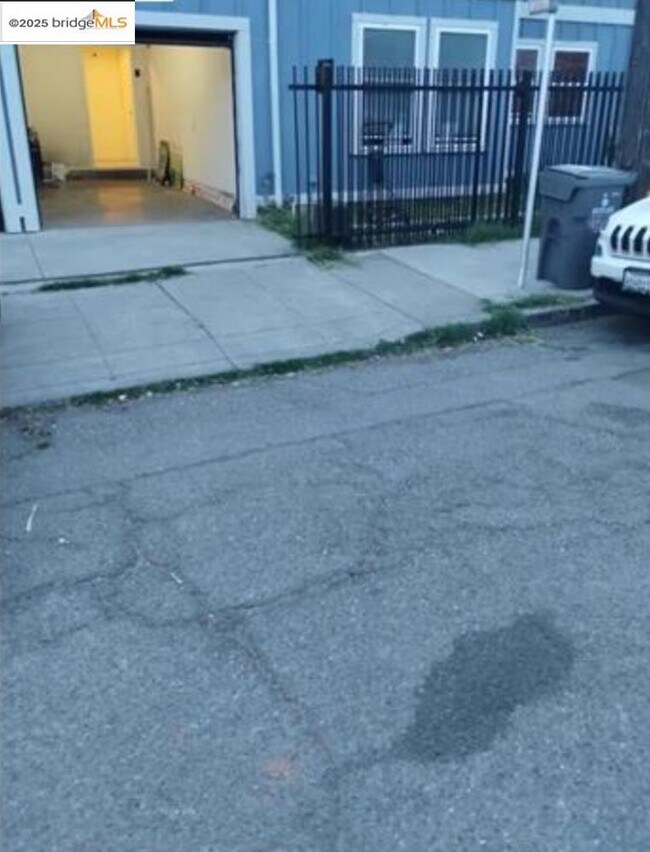 Foto del edificio - 3532 San Leandro St