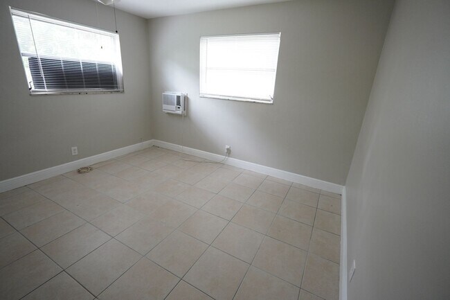 Foto del edificio - 1116 NW 5th Ave