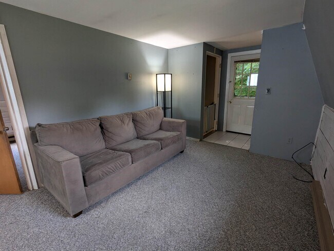 Foto del edificio - 103 Shingle Camp Hill Rd