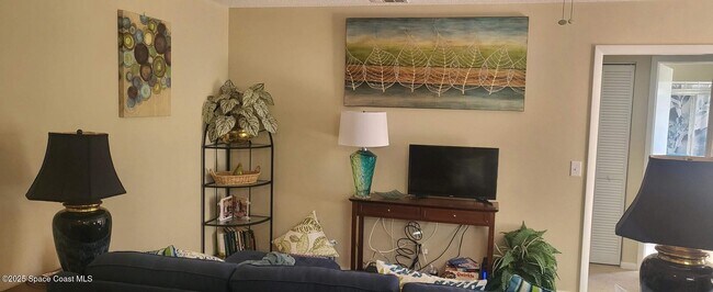 Foto del edificio - 1123 Breezy Way