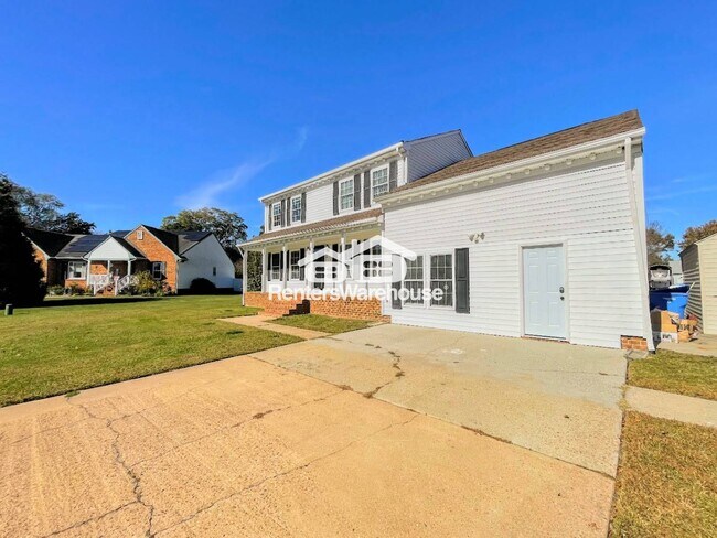 Foto del edificio - 700 Rumford Ct