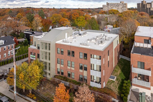 Alternar - Langley Terrace