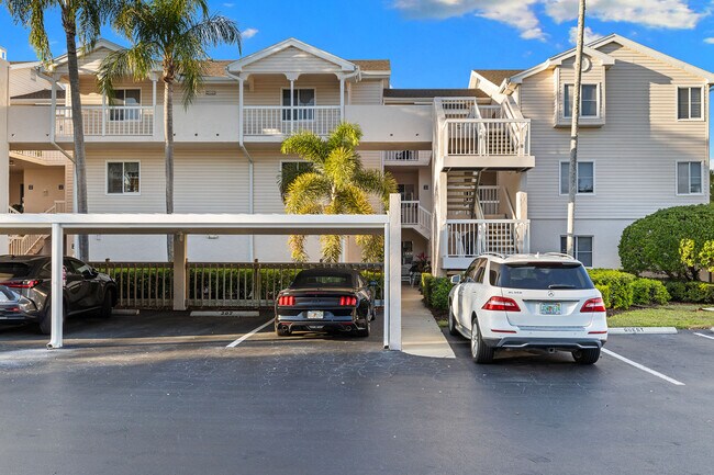 Foto del edificio - 2651 Citrus Lake Dr