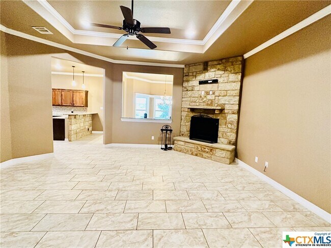 Building Photo - 1030 Republic Cir