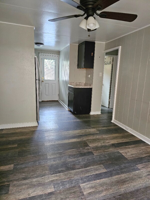 Building Photo - 2064 Young St