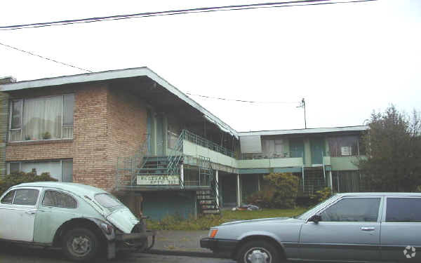 Foto del edificio - Roselake Apartments