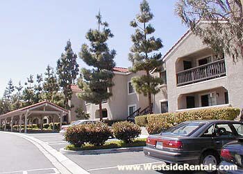 Foto principal - 643 Country Club Dr