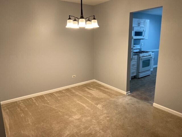 Building Photo - 7020 Brighton Ct