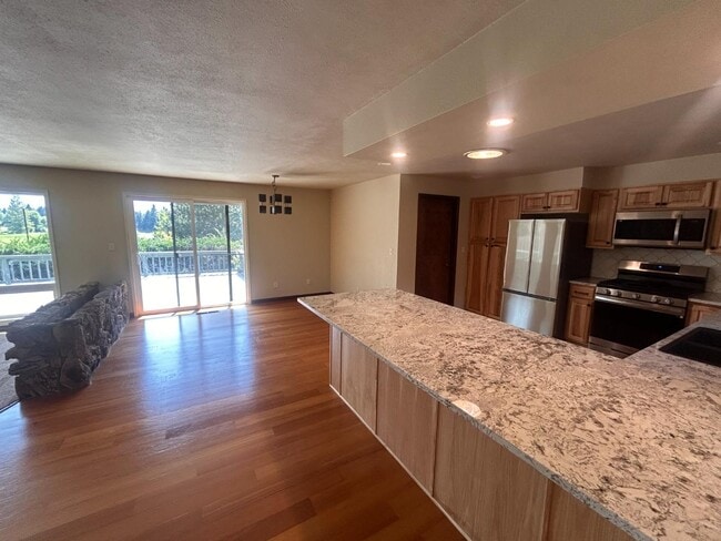 Foto del edificio - 2100 Hobert St