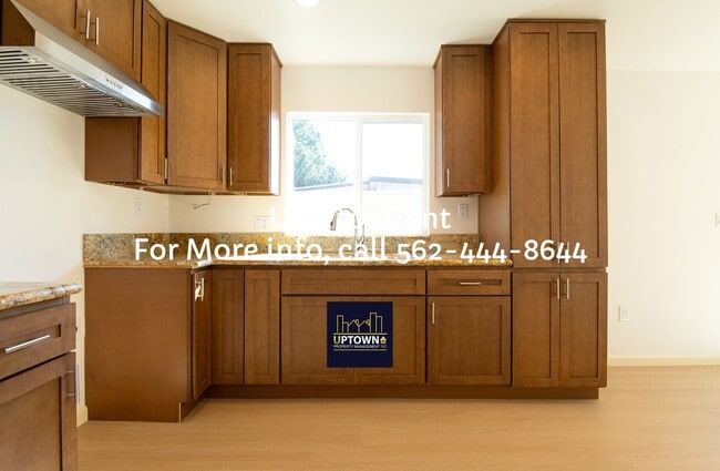 Photo - Townhome - 3 Bedrooms-2.5 Baths - Los Ange...
