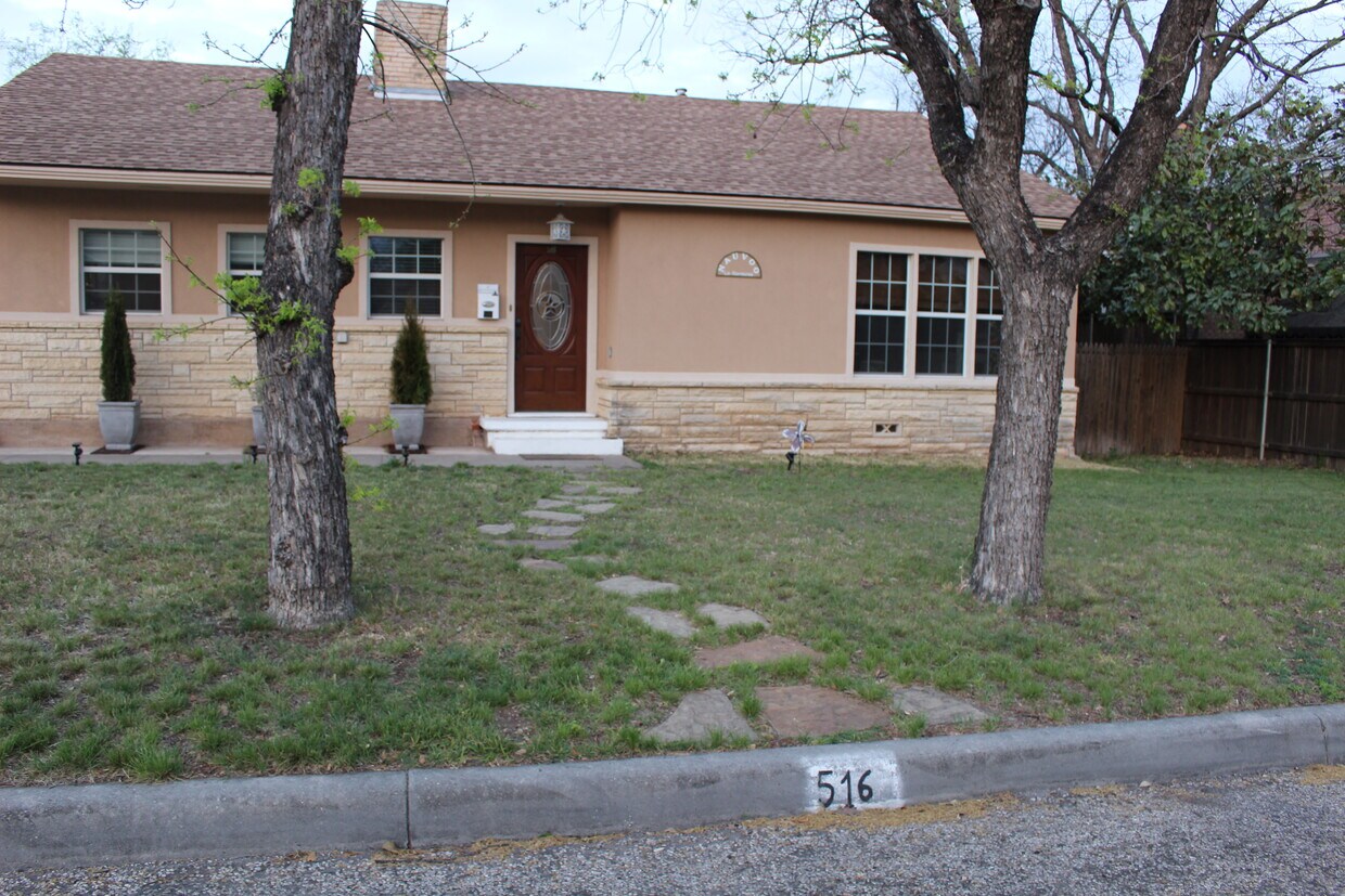 516 S. Jefferson St. - 516 S Jefferson St