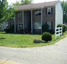 Building Photo - 1459 E Market St