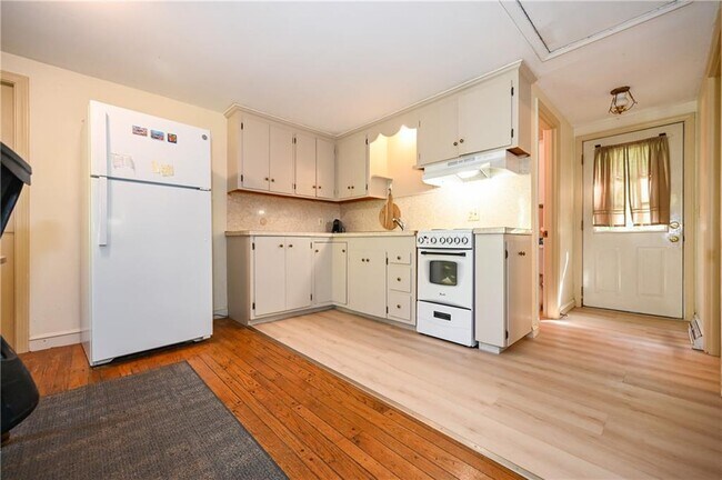 Foto del edificio - 22 Gleaner Chapel Rd