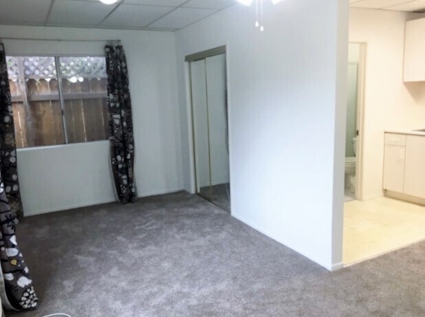 Foto del edificio - 2418 32nd St