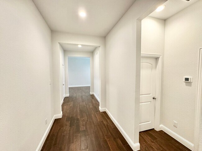 Foto del edificio - Argyle ISD! 3 Bed 2 Bath Home in PERFECT L...