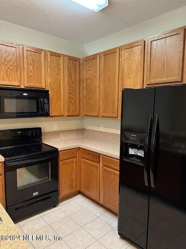 Foto del edificio - 5956 Rocky Mt Dr