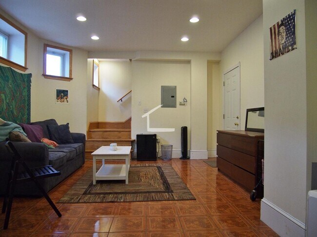 Foto del edificio - Awesome updated apartment near Boston Univ...