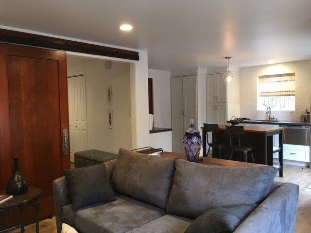 Foto del edificio - 3904 Keeshen Dr